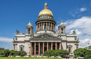 Saint_Isaac's_Cathedral_in_SPB